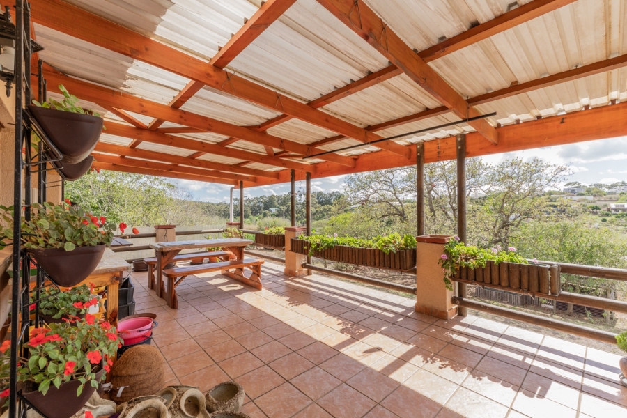 4 Bedroom Property for Sale in Napier Western Cape
